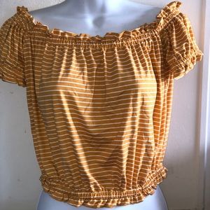 Yellow and white striped croptop